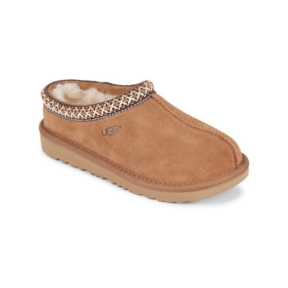 UGG  Tasman slippers chestnut size 9 kids gently used